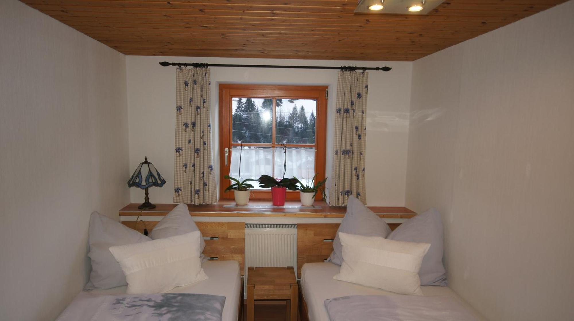 Haus Alpele Apartamento Klosterle am Arlberg Quarto foto